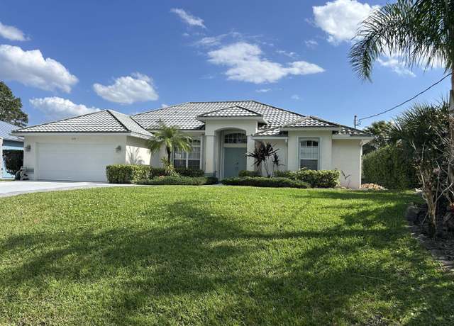 Property at 272 NE Surfside Ave, Port Saint Lucie, FL 34983, 3 beds, 2.5 baths