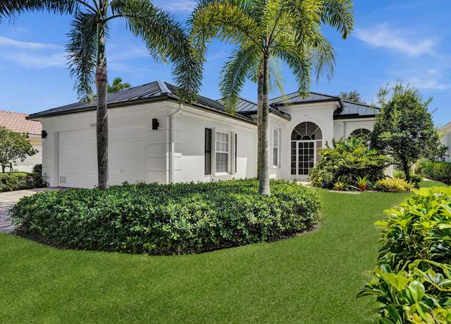 Property at 8228 Rosalie Ln, Wellington, FL 33414, 3 beds, 3 baths