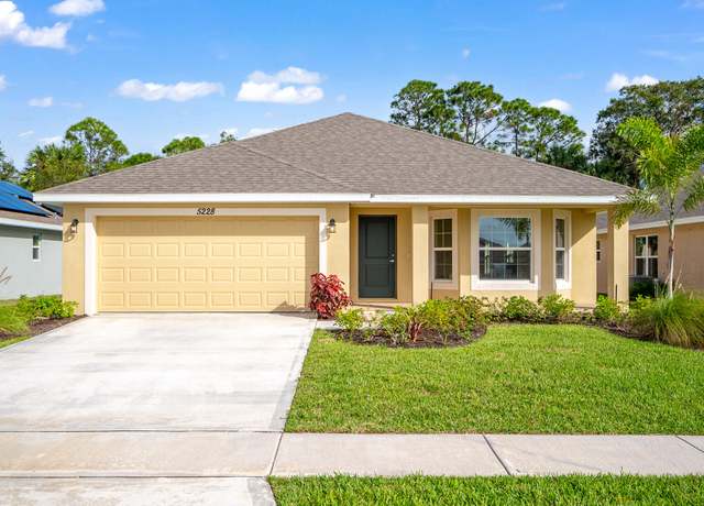 Property at 5215 San Benedetto Pl, Fort Pierce, FL 34951, 3 beds, 2 baths