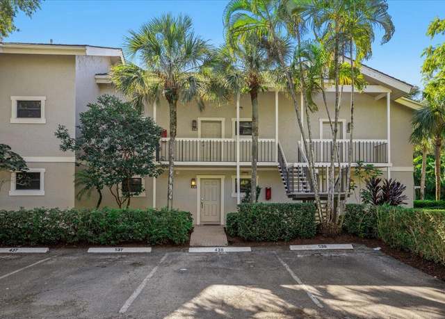 Property at 11863 Wimbledon Cir #438, Wellington, FL 33414, 2 beds, 2 baths