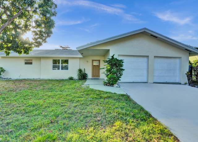 Property at 4009 Waverly Dr, West Palm Beach, FL 33407, 3 beds, 2 baths