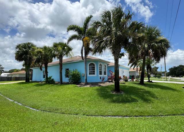 Property at 2396 SW Pamona St, Port Saint Lucie, FL 34953, 4 beds, 2 baths