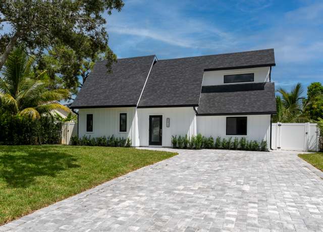 Property at 6219 Dimond St, Jupiter, FL 33458, 3 beds, 3.5 baths