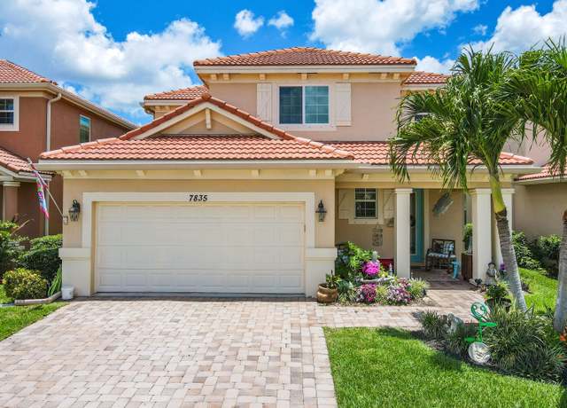 Property at 7835 SE Heritage Blvd, Hobe Sound, FL 33455, 4 beds, 3.5 baths