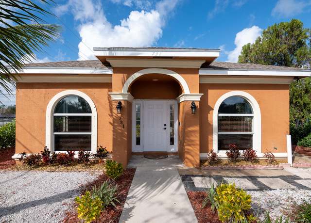 Property at 731 S J St, Lake Worth Beach, FL 33460, 3 beds, 2 baths