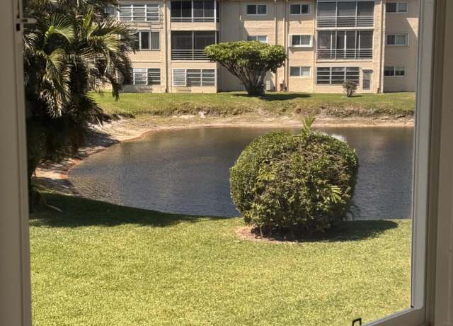 Property at 721 Lori Dr #210, Palm Springs, FL 33461, 1 bed, 1 bath