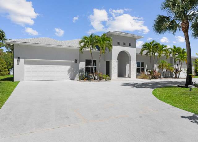 Property at 15503 Temple Blvd, Loxahatchee, FL 33470, 4 beds, 4.5 baths