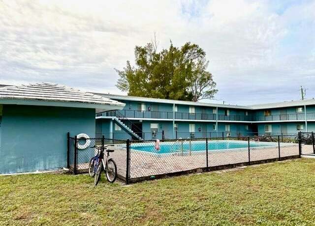 Property at 1829 N A St #79, Lake Worth, FL 33460, 2 beds, 1 bath