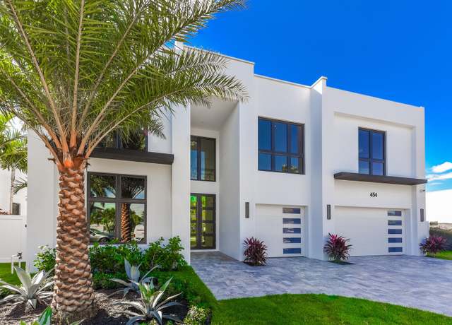 Property at 362 Churchill Rd, West Palm Beach, FL 33405, 6 beds, 6.5 baths
