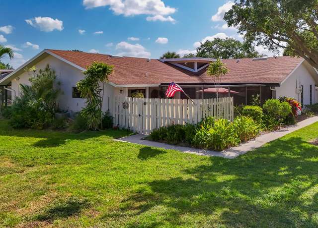 Property at 941 NW 30th Ave Unit C, Delray Beach, FL 33445, 2 beds, 1.5 baths