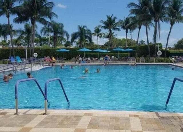 Property at 95 Saxony Unit B, Delray Beach, FL 33446, 1 bed, 1.5 baths