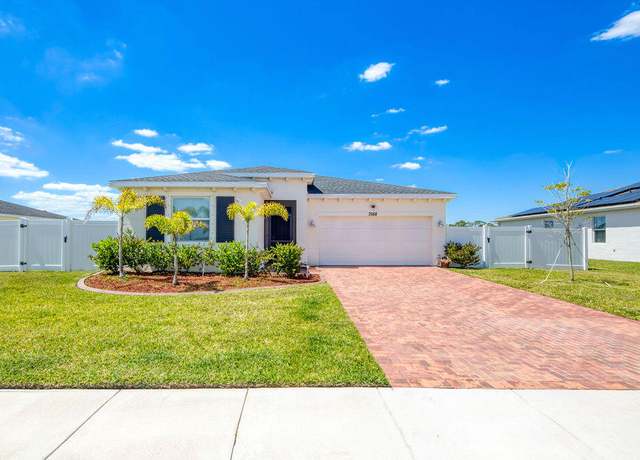 Property at 7568 NW Deysbrook Ln, Port Saint Lucie, FL 34987, 4 beds, 2 baths