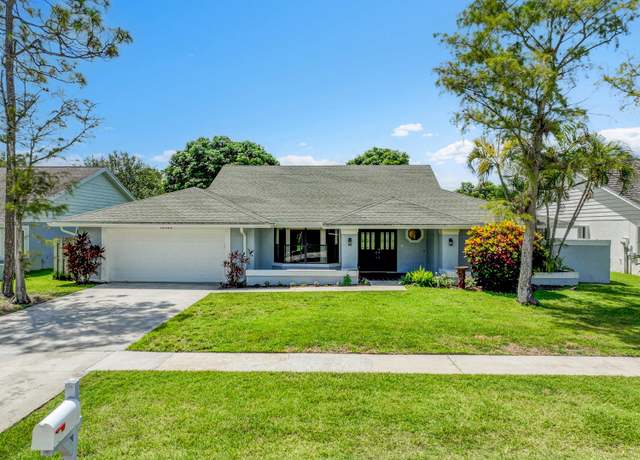 Property at 14544 Autumn Ave, Wellington, FL 33414, 4 beds, 2.5 baths
