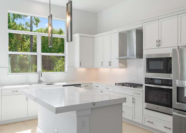 Property at 228 SE Via Sangro, Port Saint Lucie, FL 34987, 3 beds, 2 baths