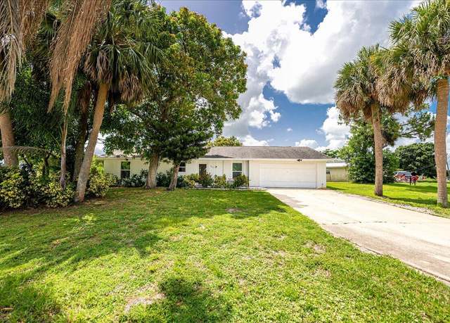 Property at 300 SW Prima Vista Blvd, Port Saint Lucie, FL 34983, 4 beds, 2 baths
