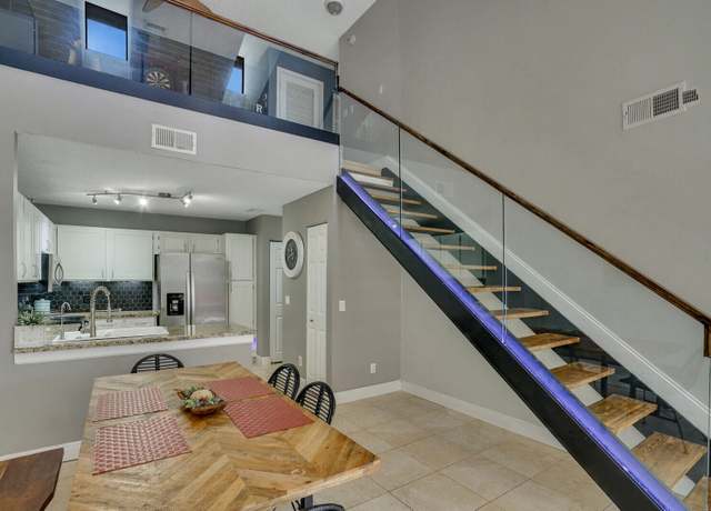 Property at 2963 Genoa Pl, West Palm Beach, FL 33406, 2 beds, 2 baths