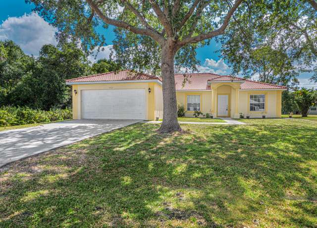 Property at 1925 SW Aladdin St, Port Saint Lucie, FL 34953, 4 beds, 2 baths