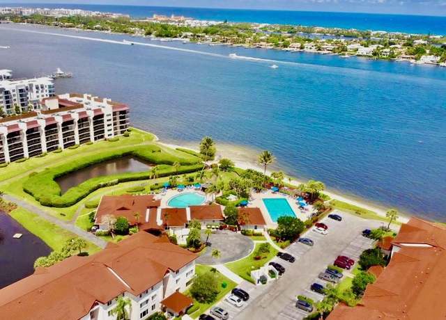 Property at 106 Half Moon Cir Unit B1, Hypoluxo, FL 33462, 2 beds, 2 baths