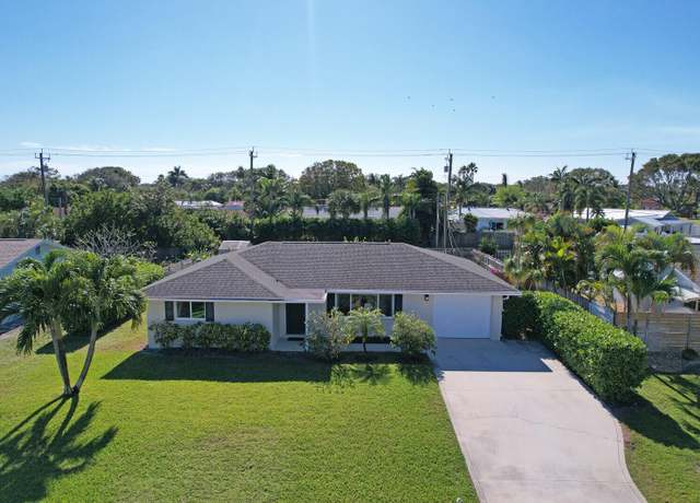 Property at 372 Franklin Rd, Tequesta, FL 33469, 2 beds, 2 baths