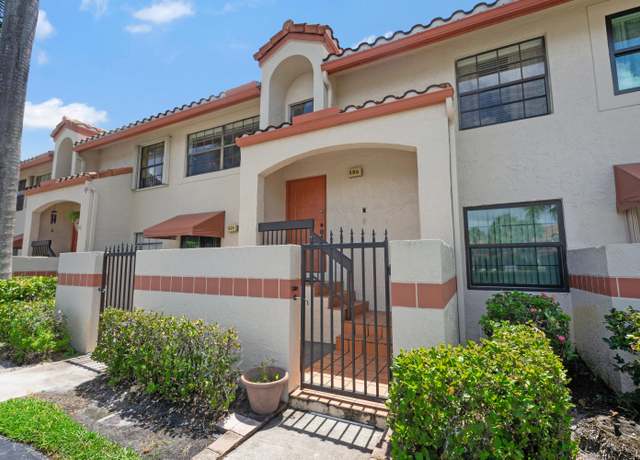 Property at 506 Congressional Way, Deerfield Beach, FL 33442, 4 beds, 2 baths