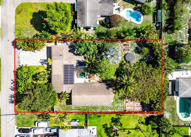 Property at 3064 Rostan Ln, Palm Springs, FL 33461, 3 beds, 2 baths