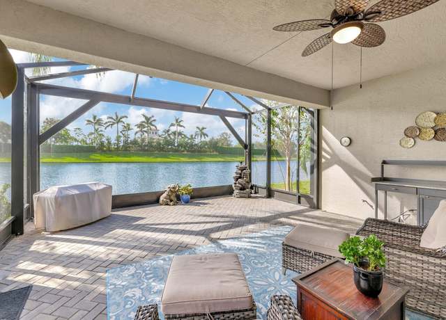 Property at 10571 SW Sunray St, Port Saint Lucie, FL 34987, 3 beds, 2.5 baths