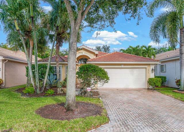 Property at 7916 Seagrape Shores Dr, Lake Worth, FL 33467, 3 beds, 2 baths