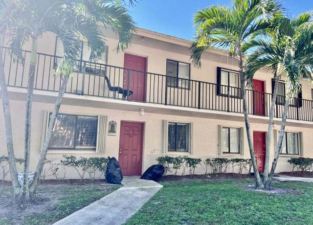 Property at 200 Nottingham Cir Unit C, Greenacres, FL 33463, 2 beds, 1.5 baths