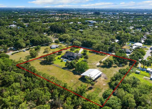 Property at 6655 SW Gaines Ave, Stuart, FL 34997, 4 beds, 3.5 baths