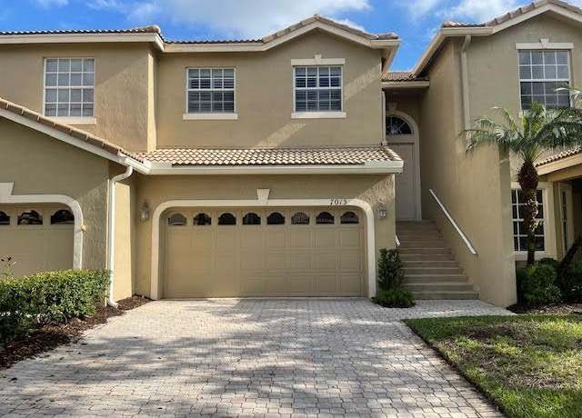 Property at 7013 Torrey Pines Cir, Port Saint Lucie, FL 34986, 3 beds, 2.5 baths