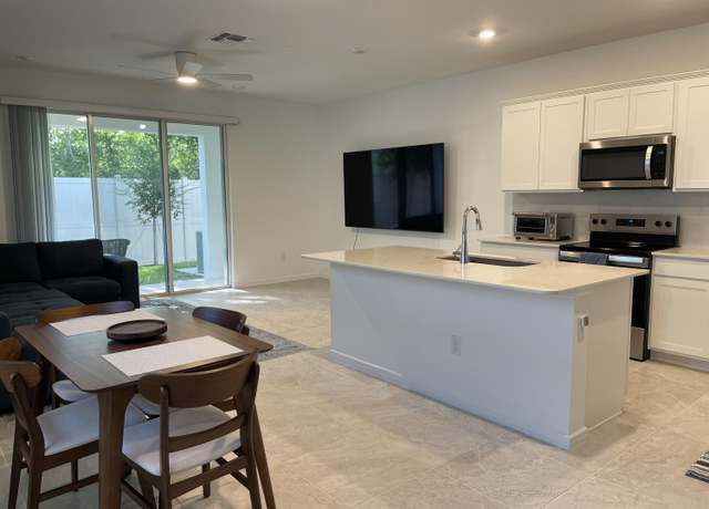 Property at 13161 Stillmont Pl, Tampa, FL 33624, 3 beds, 2.5 baths