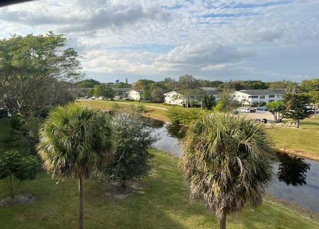 Property at 4117 Newport U, Deerfield Beach, FL 33442, 2 beds, 1.5 baths