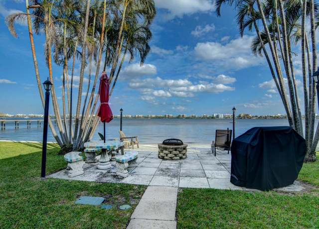 Property at 1430 S Lakeside Dr #22, Lake Worth Beach, FL 33460, 1 bed, 1 bath