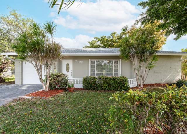 Property at 7102 NW 89th Ave, Tamarac, FL 33321, 2 beds, 2 baths