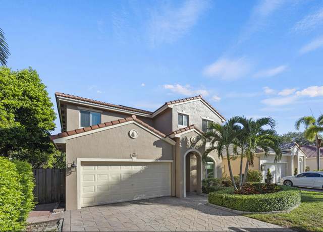 Property at 4130 Banyan Trails Dr, Coconut Creek, FL 33073, 4 beds, 2.5 baths
