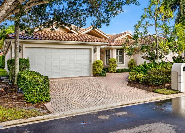 Property at 3320 Southern Cay Drive Dr, Jupiter, FL 33477, 3 beds, 3 baths