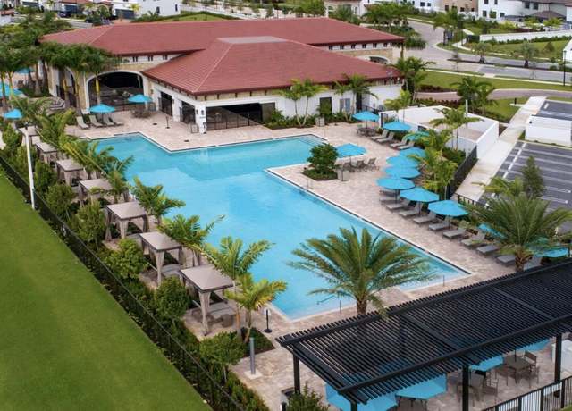 Property at 10606 W 33rd Ct, Hialeah, FL 33018, 3 beds, 2.5 baths