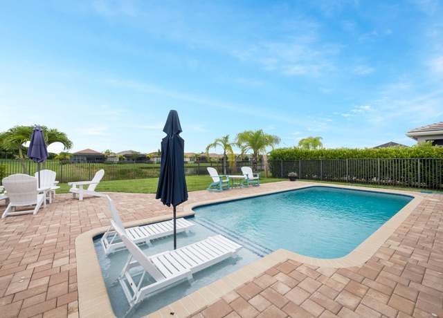 Property at 11815 SW Sailfish Isles Way, Port Saint Lucie, FL 34987, 4 beds, 2.5 baths