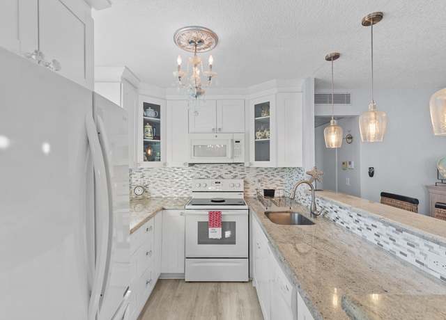 Property at 673 Brittany O, Delray Beach, FL 33446, 2 beds, 2 baths