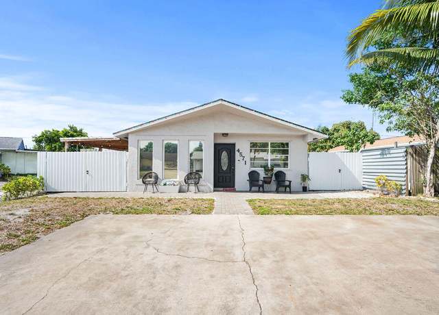 Property at 4571 Weymouth St, Lake Worth, FL 33463, 4 beds, 2 baths