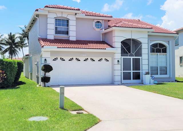 Property at 12484 Pleasant Green Way, Boynton Beach, FL 33437, 3 beds, 2.5 baths