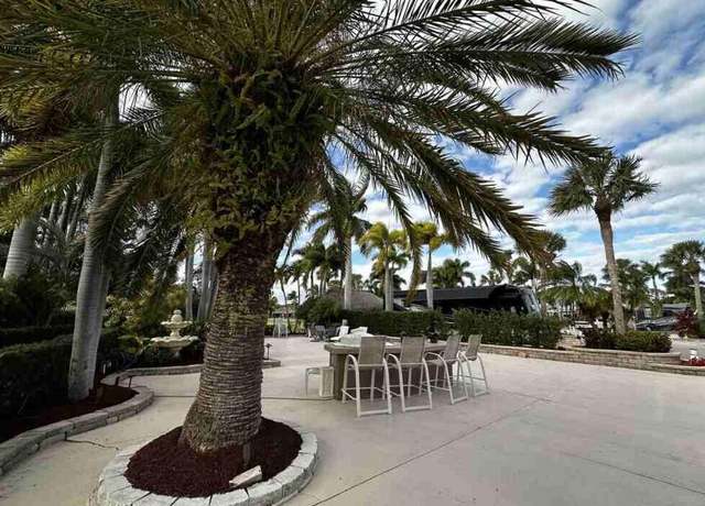 Property at 367 NW Foursome Ln, Port Saint Lucie, FL 34986