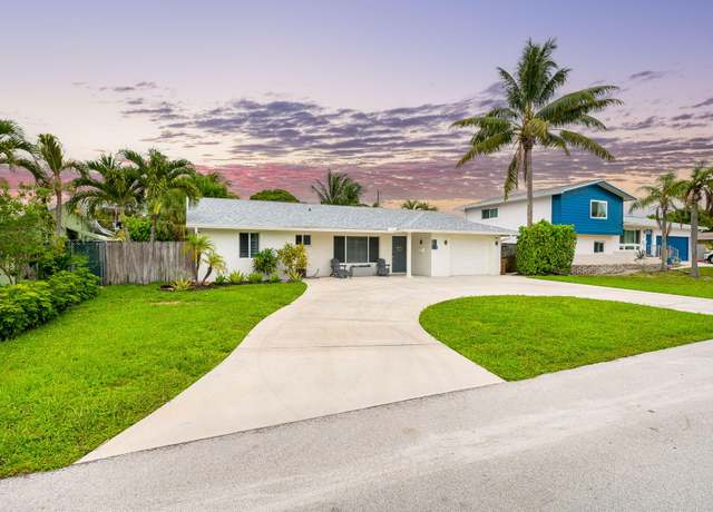 Property at 29 SE 8th Ave, Deerfield Beach, FL 33441, 3 beds, 3 baths