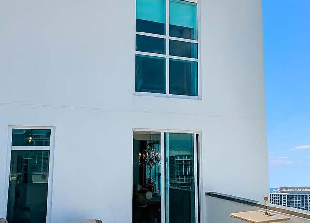 Property at 951 Brickell Ave #4205, Miami, FL 33131, 3 beds, 3.5 baths