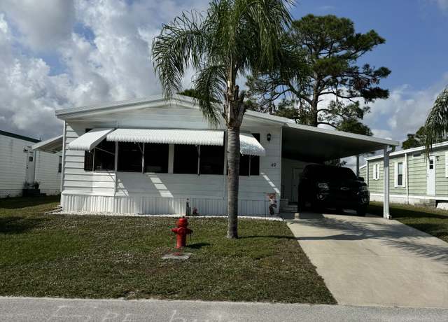 Property at 49 Las Casitas Ct, Fort Pierce, FL 34951, 2 beds, 2 baths