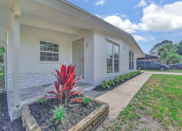 Property at 907 Skylark Dr, Fort Pierce, FL 34982, 3 beds, 1 bath