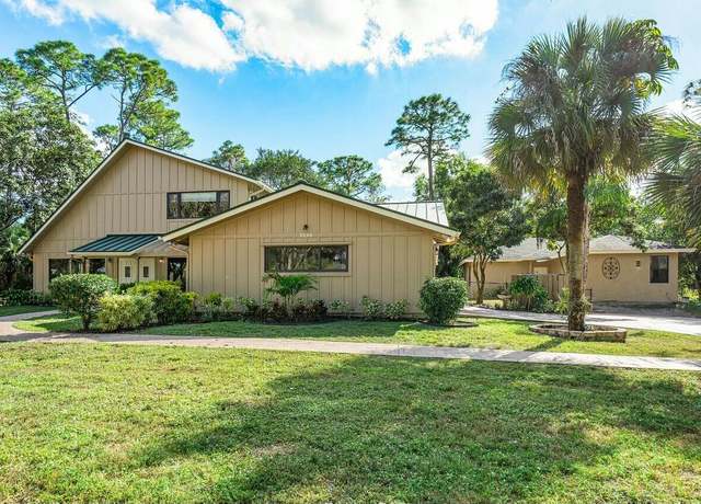 Property at 9266 Pinion Dr, Lake Worth, FL 33467, 4 beds, 2.5 baths
