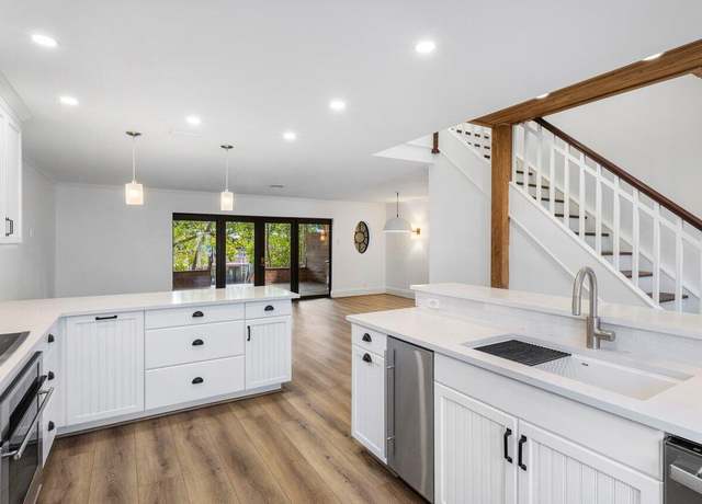 Property at 720 Mariners Way, Boynton Beach, FL 33435, 2 beds, 2.5 baths