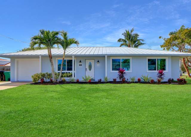 Property at 2644 SW Chestnut Ln, Port Saint Lucie, FL 34953, 4 beds, 2 baths