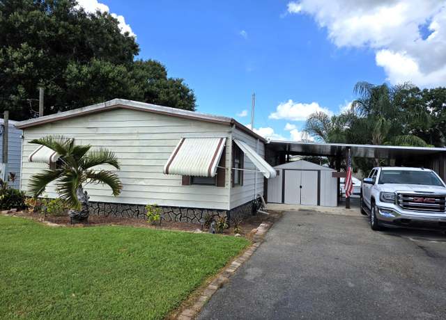 Property at 3037 SE 27th St, Okeechobee, FL 34974, 2 beds, 2 baths
